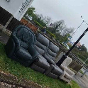 old-furniture